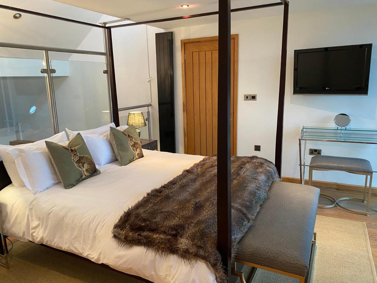 The Farmyard Adults Only Apartment Yeovil Exterior photo